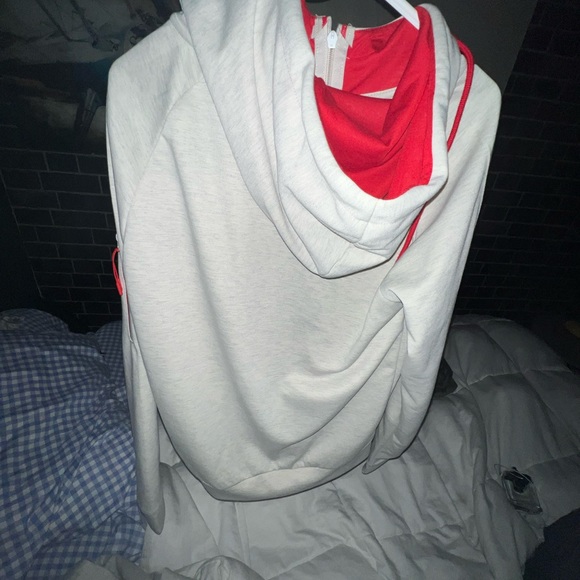 Nike tech - Picture 2 of 4